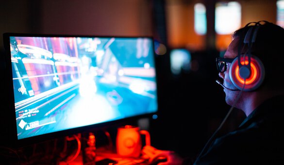Investeringen en regulering in de gamesector